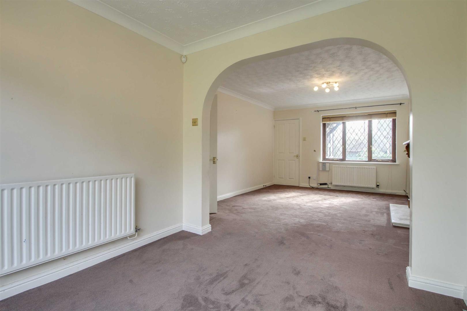 Paxton Crescent, Shenley Lodge, Milton Keynes